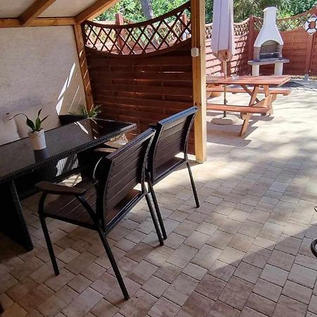 Apartamento Pod Zaglami Pobierowo Exterior foto