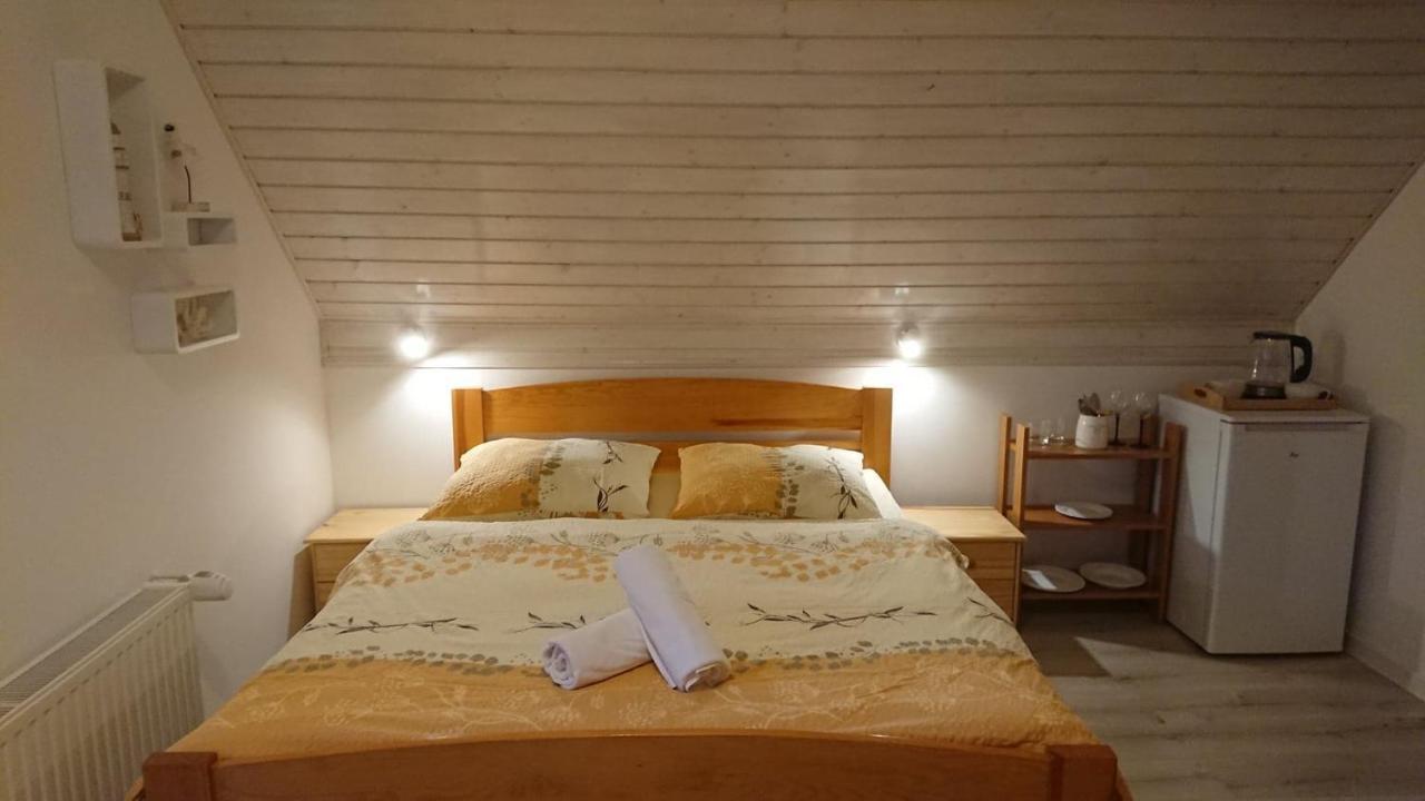 Apartamento Pod Zaglami Pobierowo Exterior foto